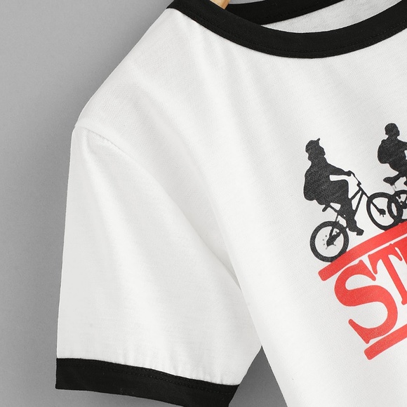 LARGE: STRANGER THINGS CROP TOP - Picture 2 of 4